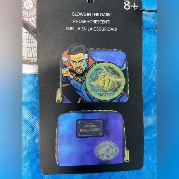 Marvel / Loungefly - Doctor Strange / Glow in the Dark Wallet - BNWT πͺπ§ββοΈ - Picture 6 of 16